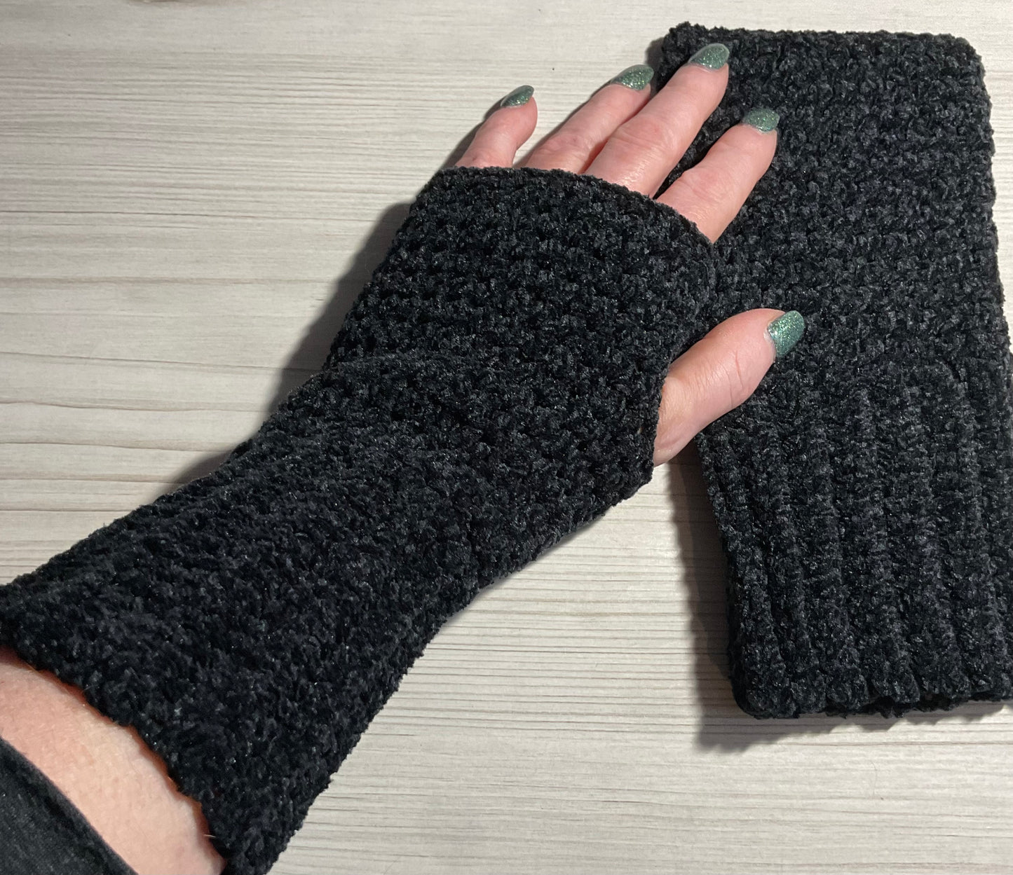 Fingerless gloves