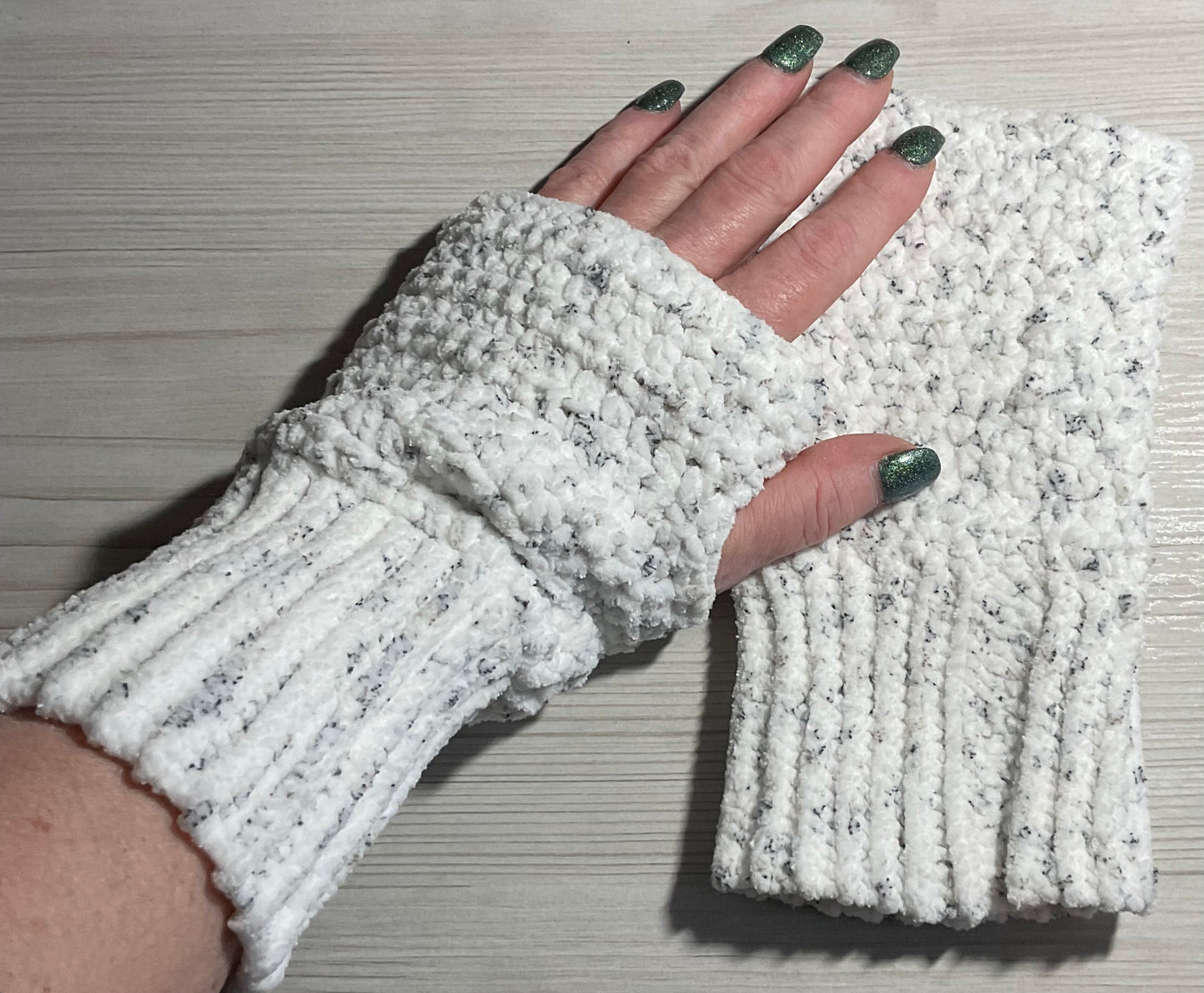 Fingerless gloves